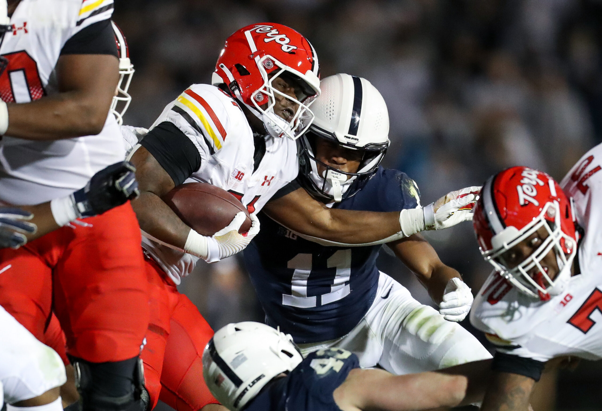 Penn State football linebacker Abdul Carter