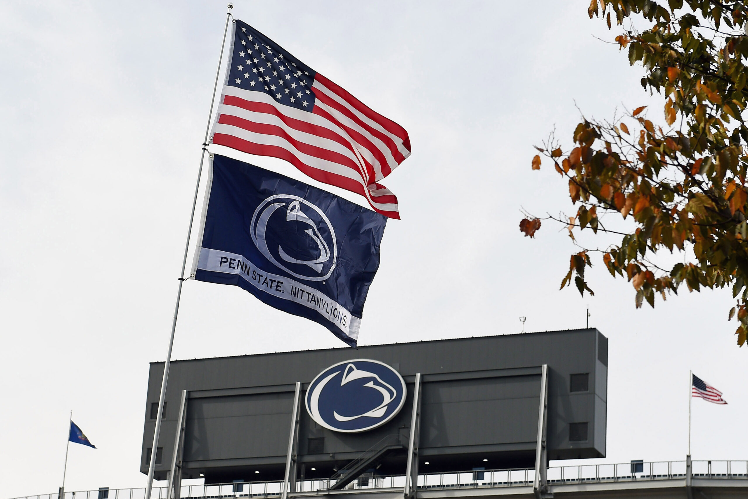 Penn State Football, Happy Valley United, NIL