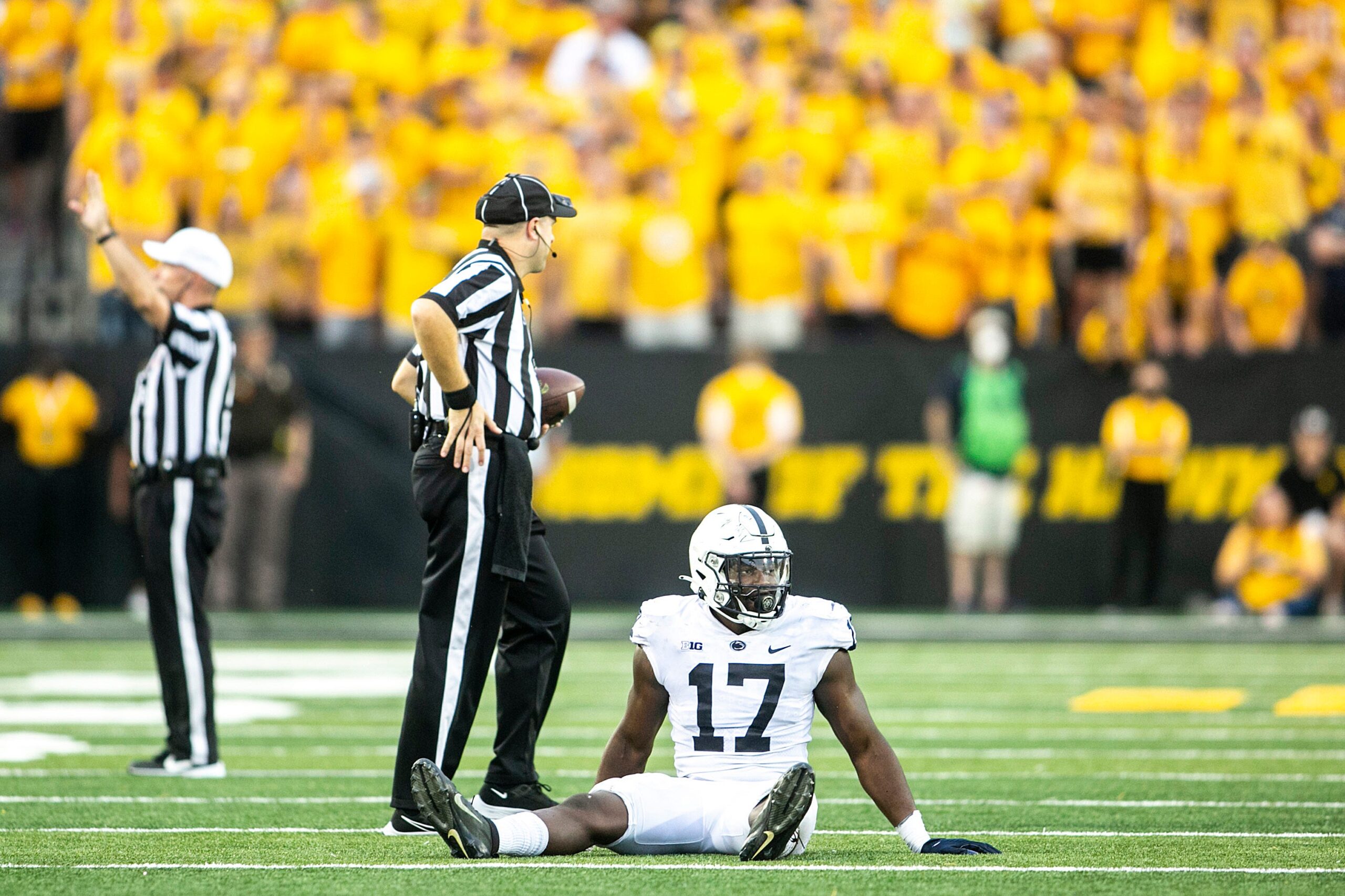 Penn State football, Iowa, Betting Odds,