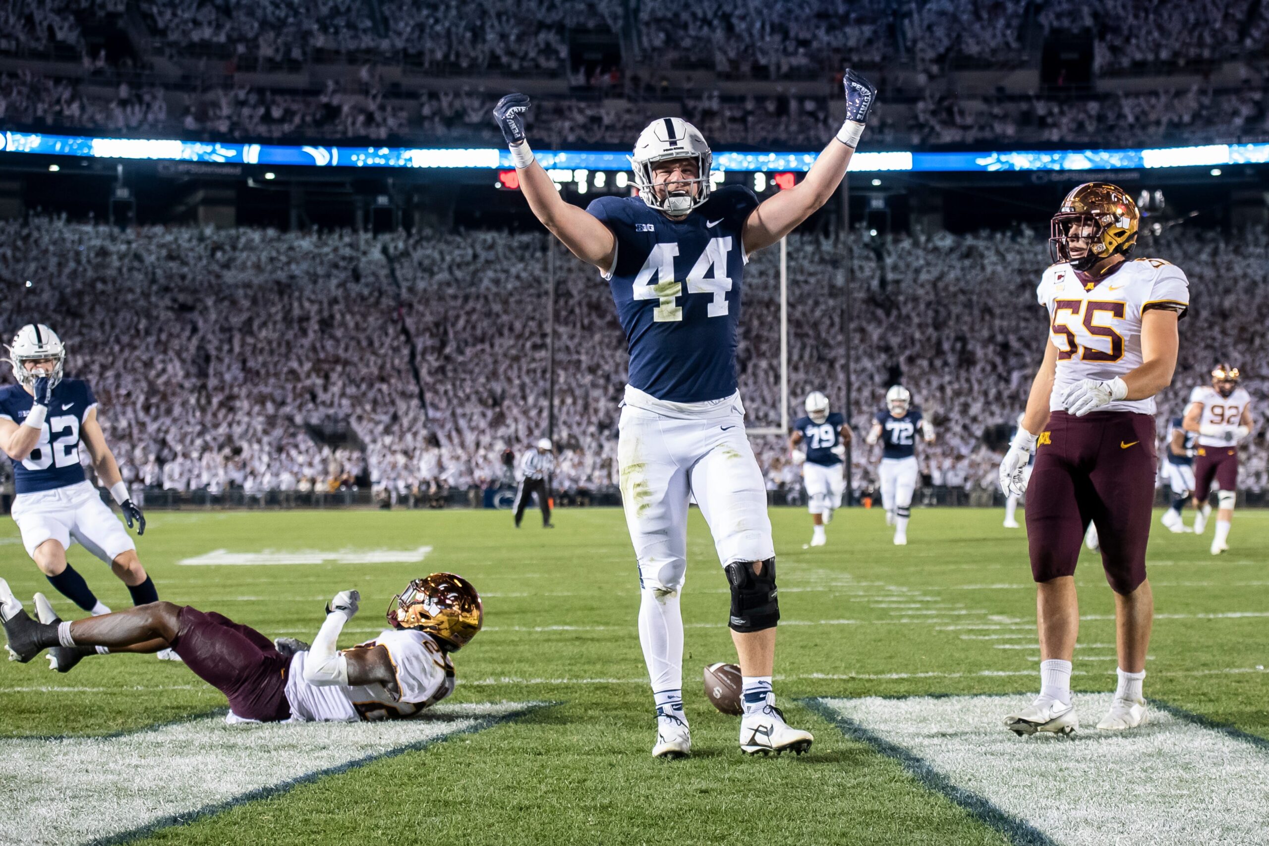 Penn State football, Big Ten Media Days, Tyler Warren, Jaylen Reed, Dvon, J-Thomas