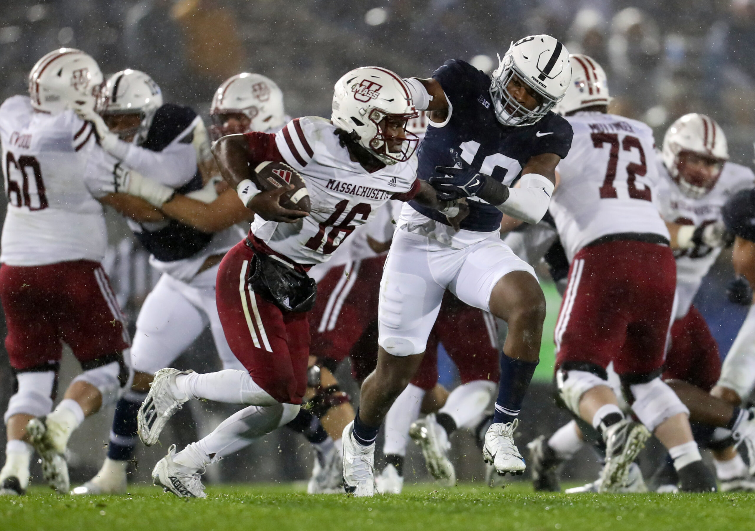 Penn State football, Jameial Lyons, Kaveion Keys