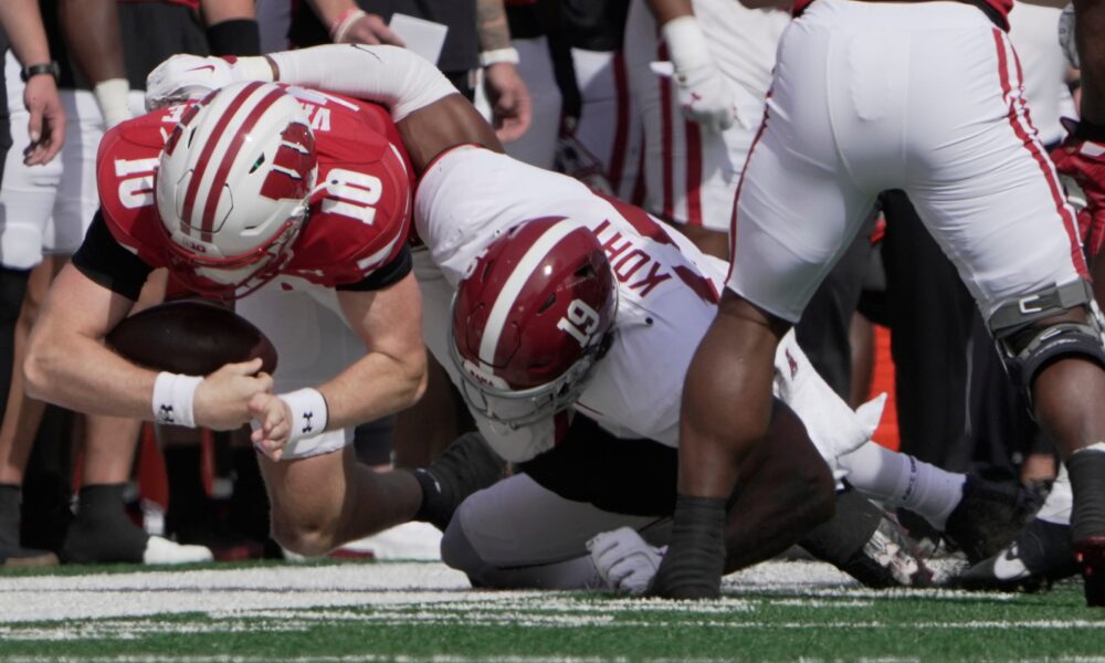 Penn State football, Wisconsin, Tyler Van Dyke, Injury