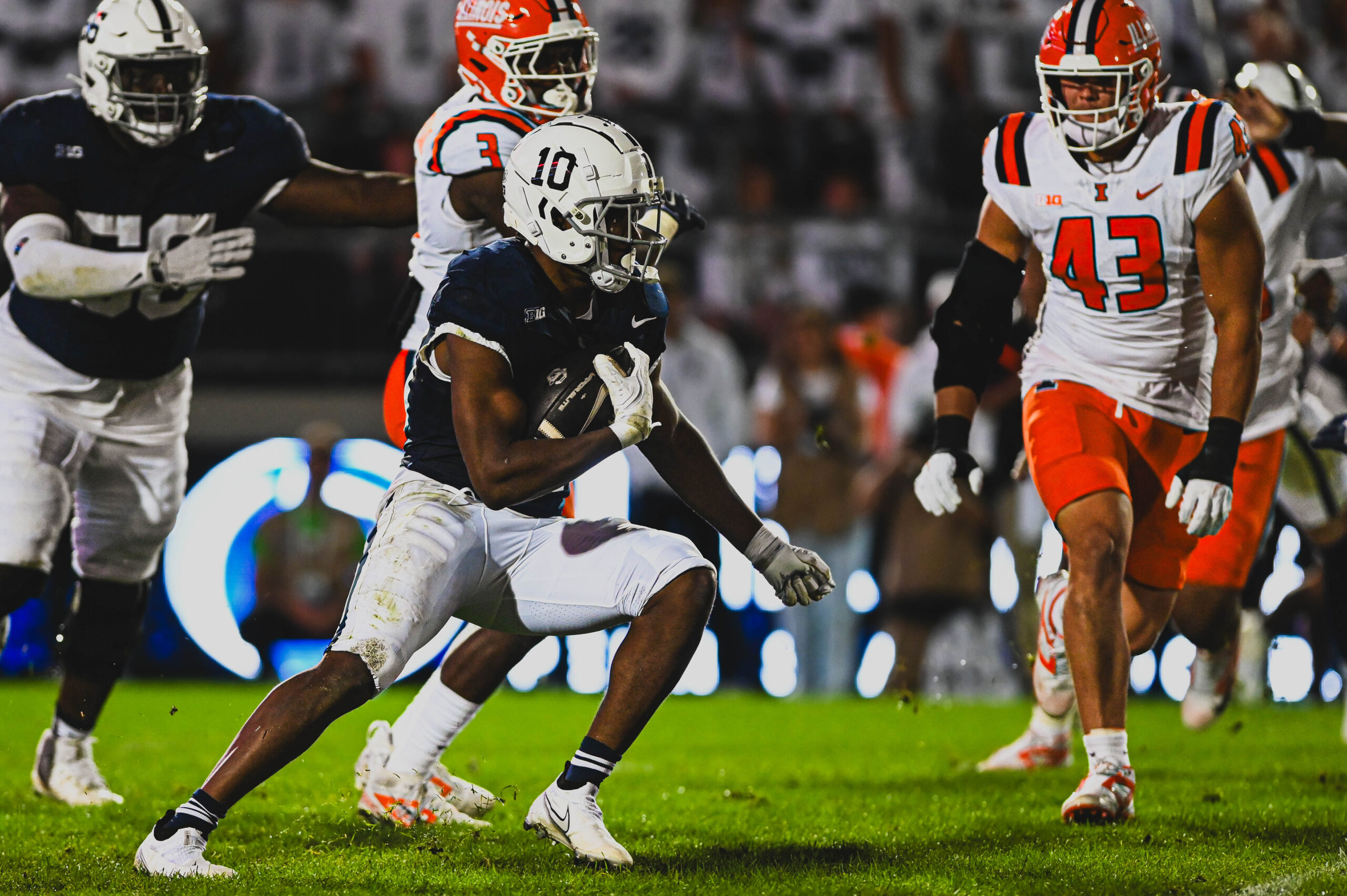 Penn State football, Nicholas Singleton, UCLA