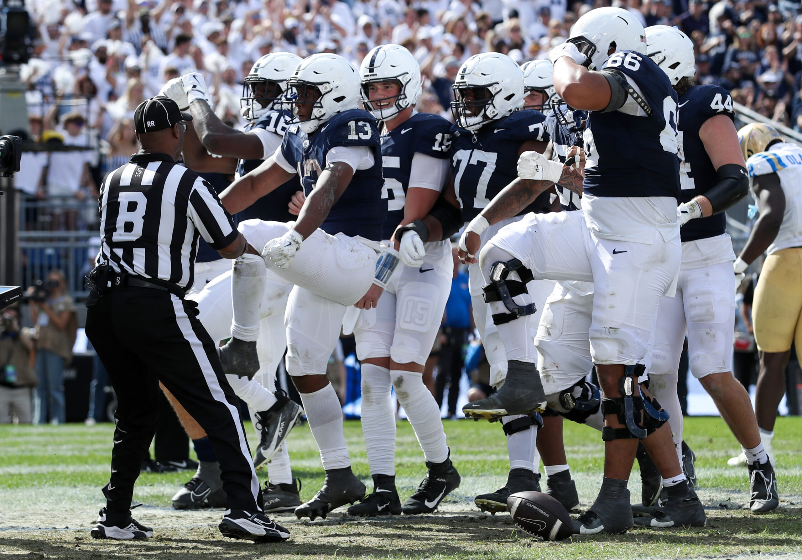 Penn State football, Vega Ioane, Andy Kotelnicki, UCLA